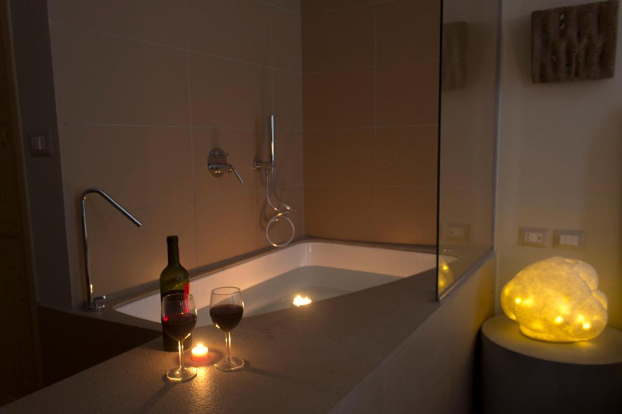 נאפולי Schiara Apartment מראה חיצוני תמונה